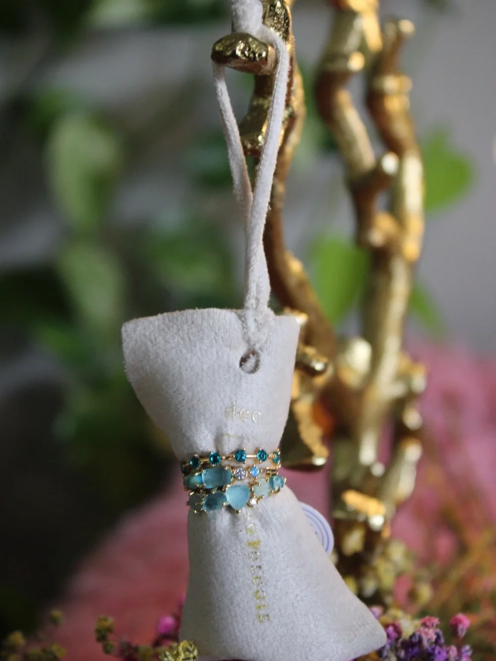 14K Gold Plated Blue Crystal Multi-Stone Statement Ring Size 5 NWT